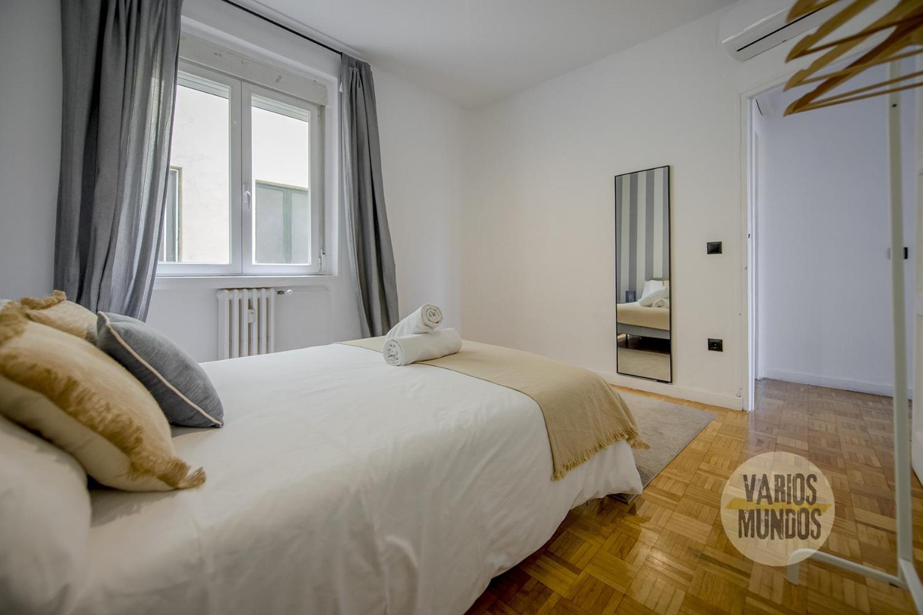 Apartamento De 4Hab En La Latina Con Vistas A Madrid Centro Esterno foto